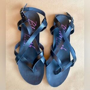 Blowfish Malibu black strappy sandals size 7 1/2